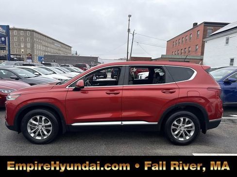 Used 2020 Hyundai Santa Fe SE image 10