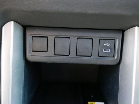 Certified 2023 Toyota Corolla Cross LE AWD/4WD image 21