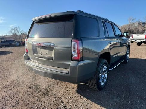 Used 2018 GMC Yukon Denali image 5