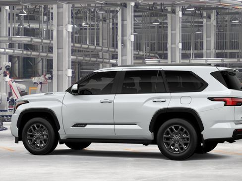 New 2026 Toyota Sequoia Platinum AWD/4WD image 5