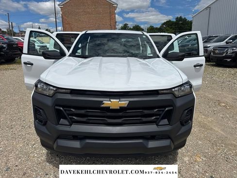 Used 2026 Chevrolet Colorado W/T AWD/4WD image 42