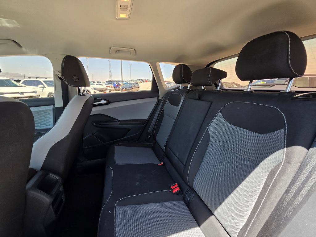 Certified 2024 Volkswagen Taos S w/ MDO Package FWD image 18