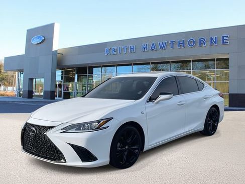 Used 2023 Lexus ES 350 F Sport w/ Accessory Package (Z2) image 3