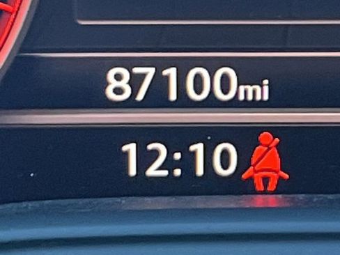 Used 2018 Audi Q5 Prestige image 11