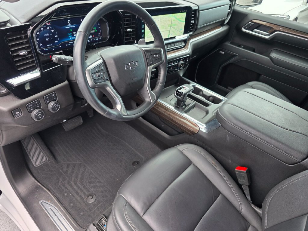 Used 2025 Chevrolet Silverado 1500 RST w/ RST All Star Premium Package AWD/4WD image 15