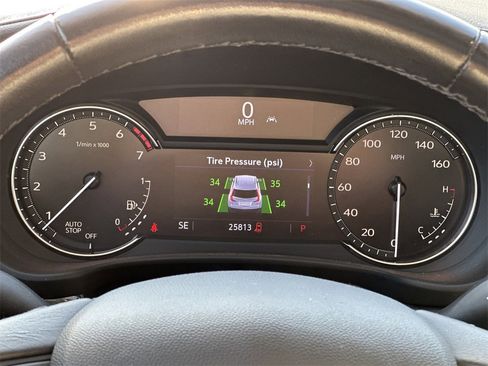 Used 2023 Cadillac XT4 Premium Luxury image 27