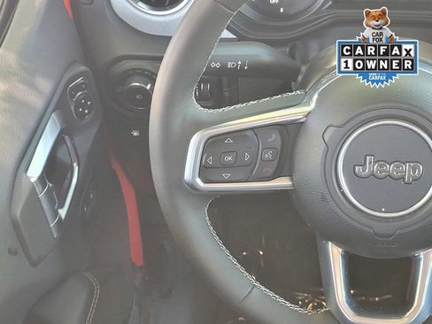 Used 2025 Jeep Wrangler Unlimited Sahara w/ Safety Group AWD/4WD image 12