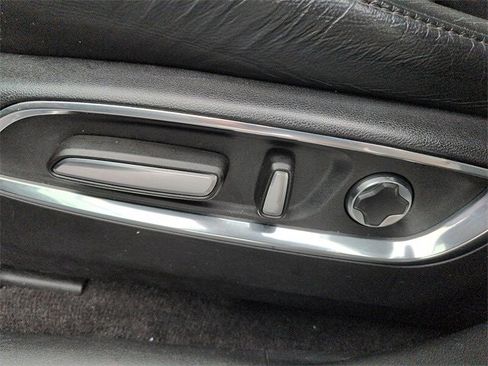 Used 2020 Acura MDX SH-AWD image 16