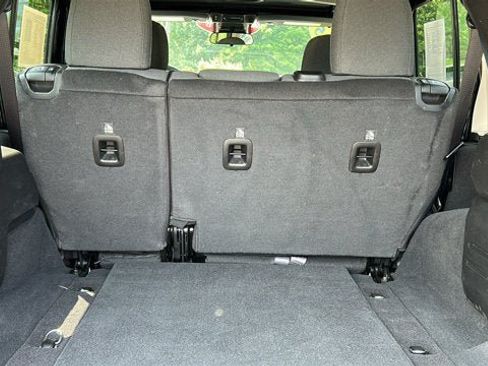 Certified 2025 Jeep Wrangler Unlimited Sport AWD/4WD image 27