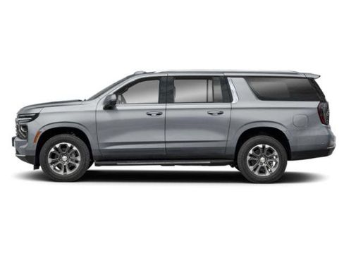 New 2026 Chevrolet Suburban LT image 4
