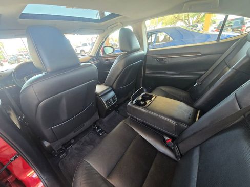 Used 2015 Lexus ES 350 w/ Luxury Package image 49