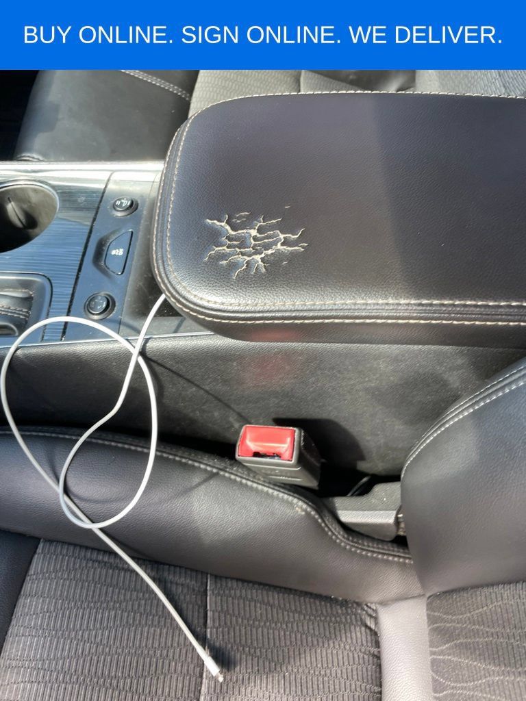 Used 2016 Chevrolet Impala LT w/ Convenience Package FWD image 10