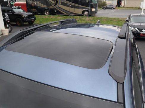 Used 2018 Subaru Outback 2.5i Premium image 24