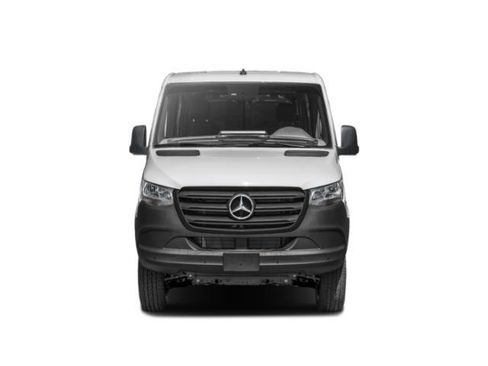 Used 2023 Mercedes-Benz Sprinter 2500 image 4