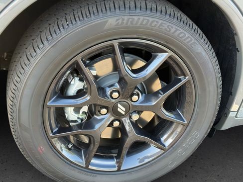 New 2026 Dodge Durango GT image 9