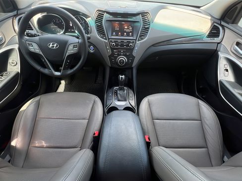 Used 2017 Hyundai Santa Fe Sport FWD image 11