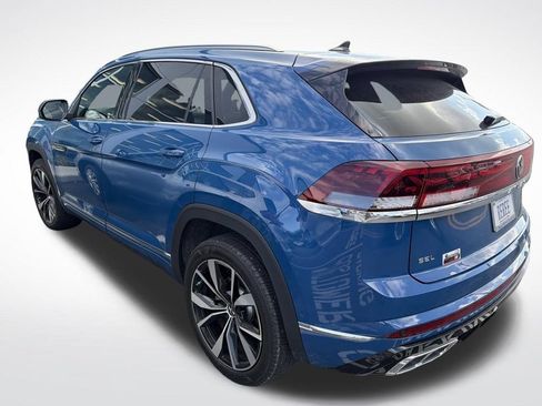 Used 2025 Volkswagen Atlas Cross Sport SEL Premium R-Line AWD/4WD image 3