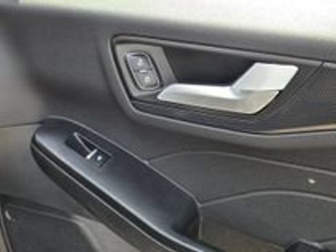 Used 2025 Ford Escape ST-Line AWD/4WD image 14