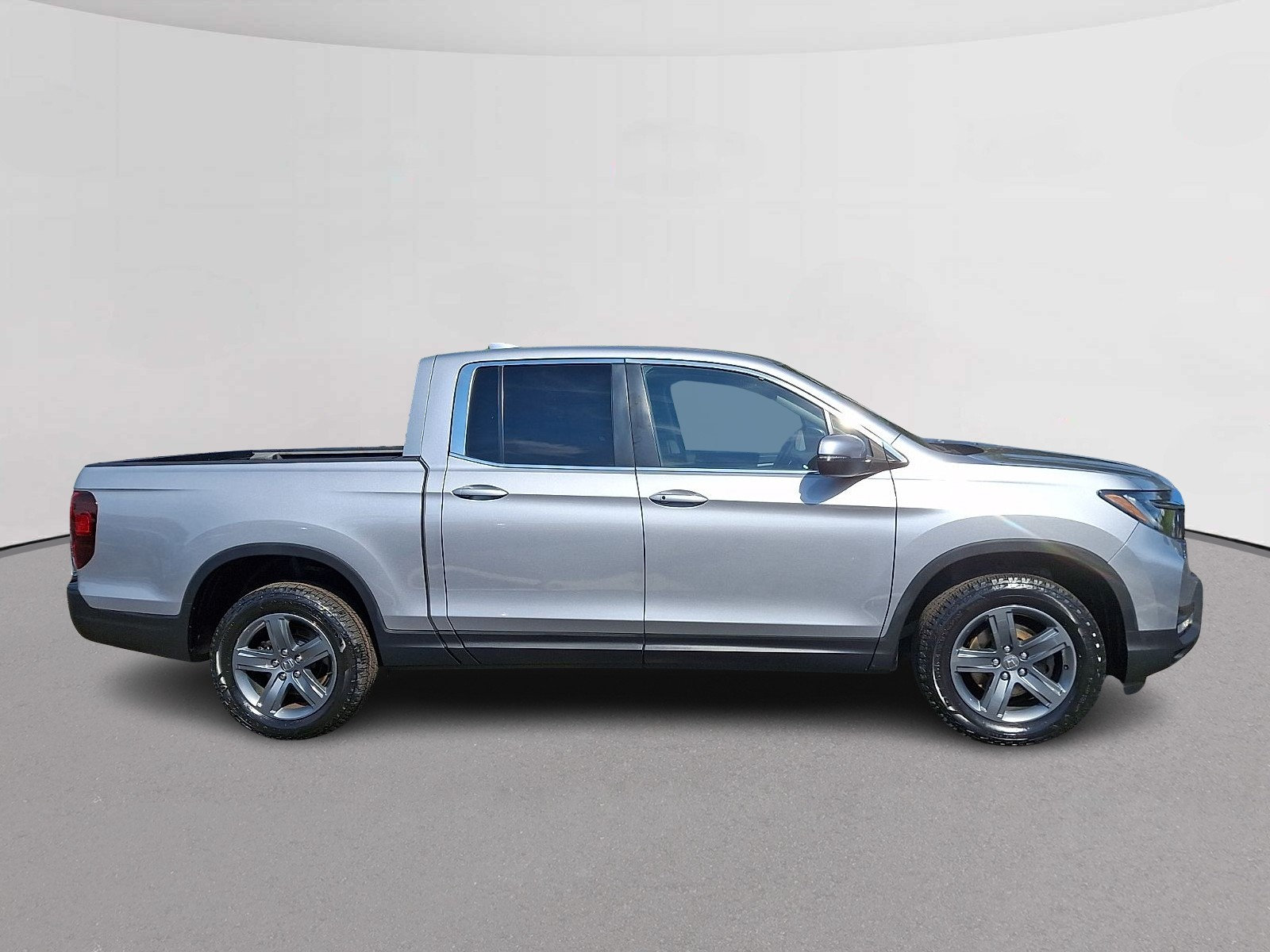 Certified 2023 Honda Ridgeline RTL image 12