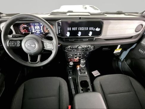 New 2026 Jeep Gladiator Sport AWD/4WD image 5