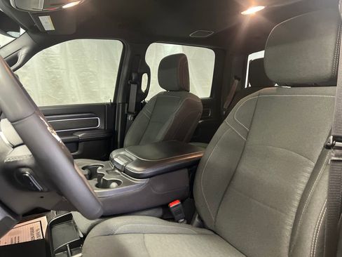 Used 2025 RAM 2500 Big Horn AWD/4WD image 20