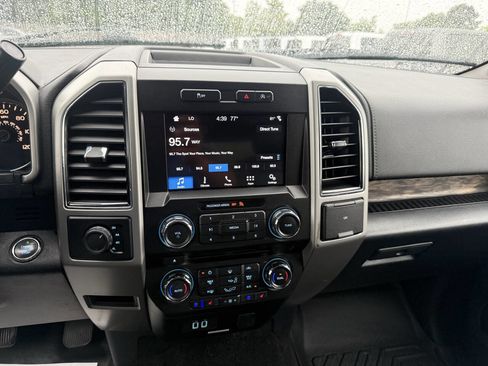 Used 2018 Ford F150 Lariat AWD/4WD image 24