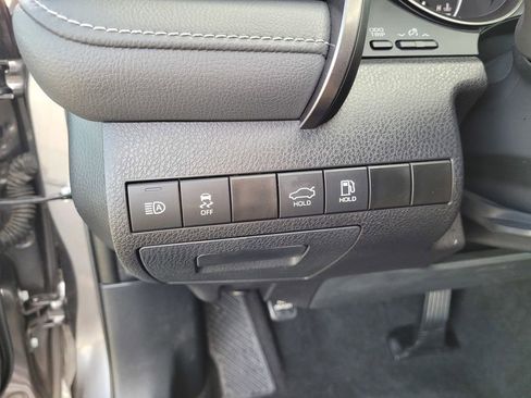 Used 2023 Toyota Camry SE image 23