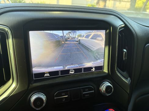 Used 2021 GMC Sierra 1500 AT4 w/ AT4 Value Package image 11