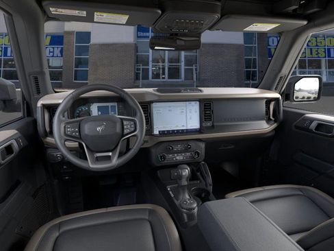 New 2025 Ford Bronco Big Bend w/ Black Diamond Package image 9