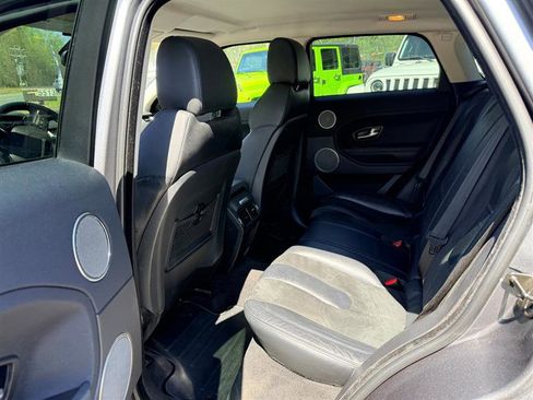 Used 2015 Land Rover Range Rover Evoque Pure image 13