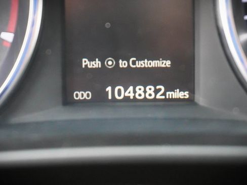 Used 2016 Toyota Highlander XLE image 9