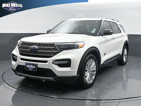 Certified 2023 Ford Explorer King Ranch w/ Technology Package image 3