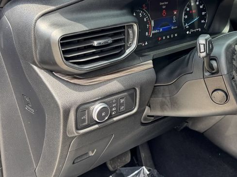 Used 2020 Ford Explorer Limited AWD/4WD image 14