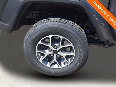 New 2025 Jeep Gladiator Sport image 9