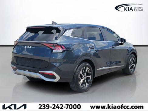 Certified 2024 Kia Sportage EX FWD image 4