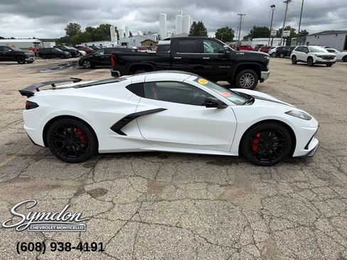 Used 2026 Chevrolet Corvette Stingray Preferred Cpe w/ Z51 Performance Package RWD image 3