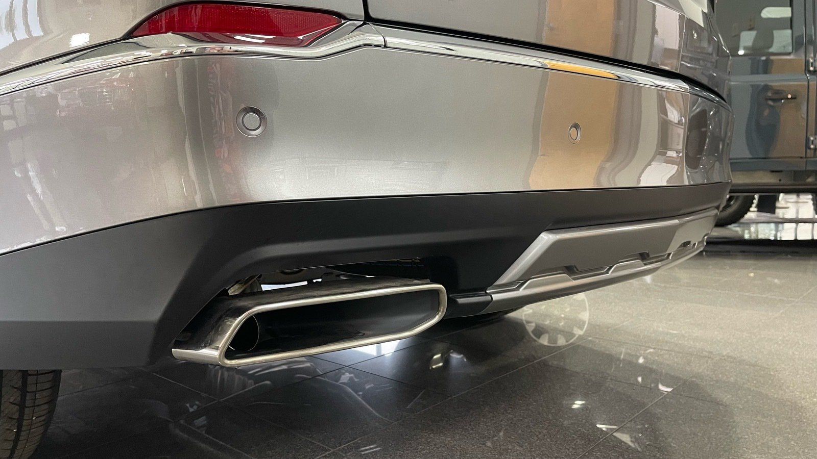 Used 2025 Acura MDX w/ Technology Package FWD image 16