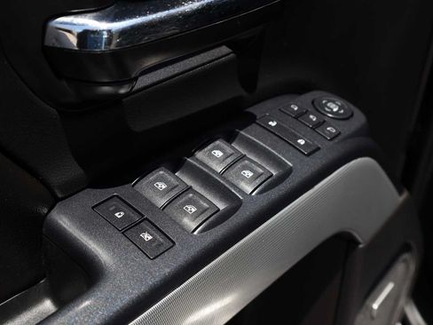 Used 2015 Chevrolet Silverado 2500 LTZ w/ Duramax Plus Package AWD/4WD image 43