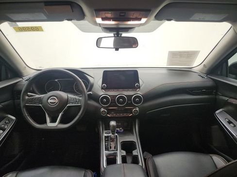 Used 2024 Nissan Sentra SR w/ SR Premium Package FWD image 11