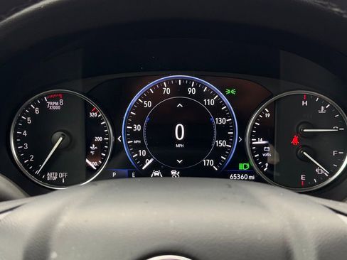 Used 2023 Buick Enclave Avenir w/ Avenir Technology Package AWD/4WD image 18