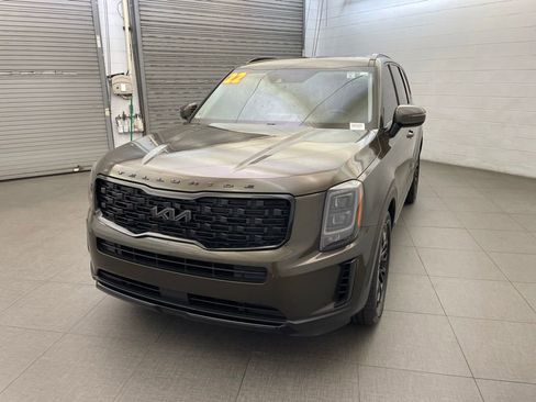 Used 2022 Kia Telluride EX w/ EX Premium Package AWD/4WD image 8