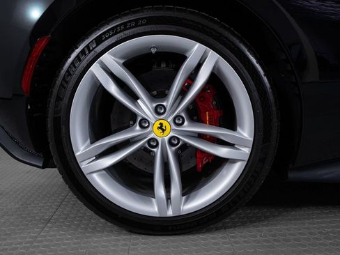 Used 2024 Ferrari 296 GTS RWD image 41