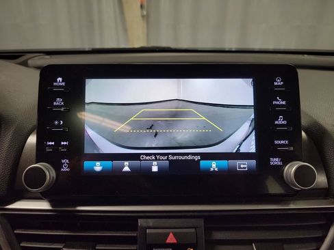 Used 2022 Honda Accord Touring image 21