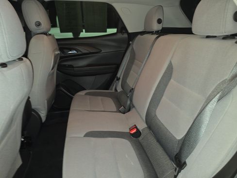 Used 2021 Chevrolet TrailBlazer LT FWD image 22