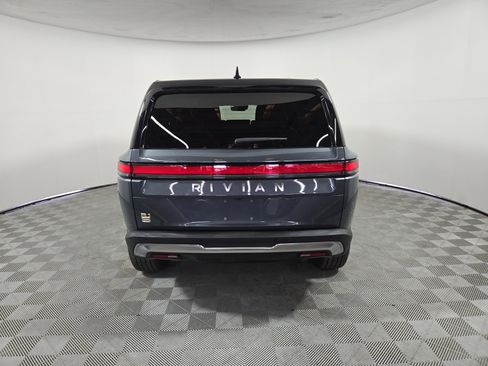 Used 2024 Rivian R1S Adventure AWD/4WD image 4