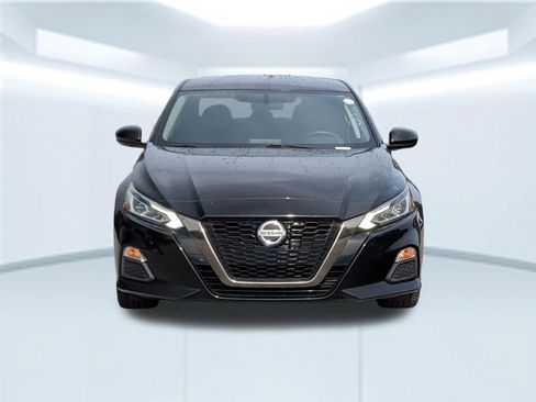 Used 2019 Nissan Altima 2.5 SR FWD image 10