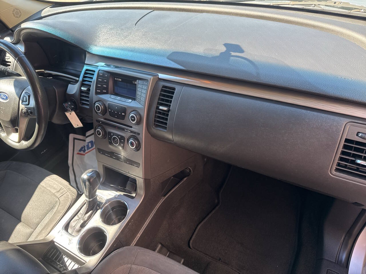 Used 2019 Ford Flex SE FWD image 19