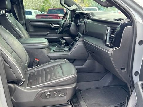 Used 2024 GMC Sierra 1500 AT4X AWD/4WD image 16