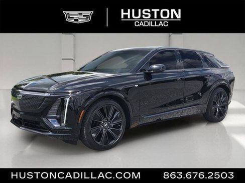 Certified 2024 Cadillac Lyriq Sport RWD image 1