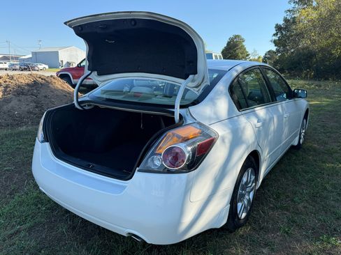 Used 2010 Nissan Altima 2.5 S image 63